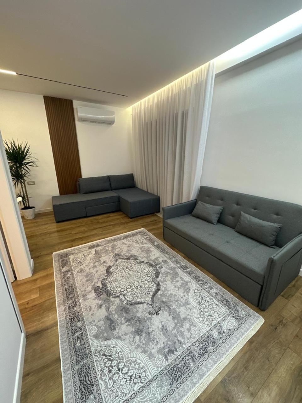 Erinda'S Apartment Tiran Dış mekan fotoğraf